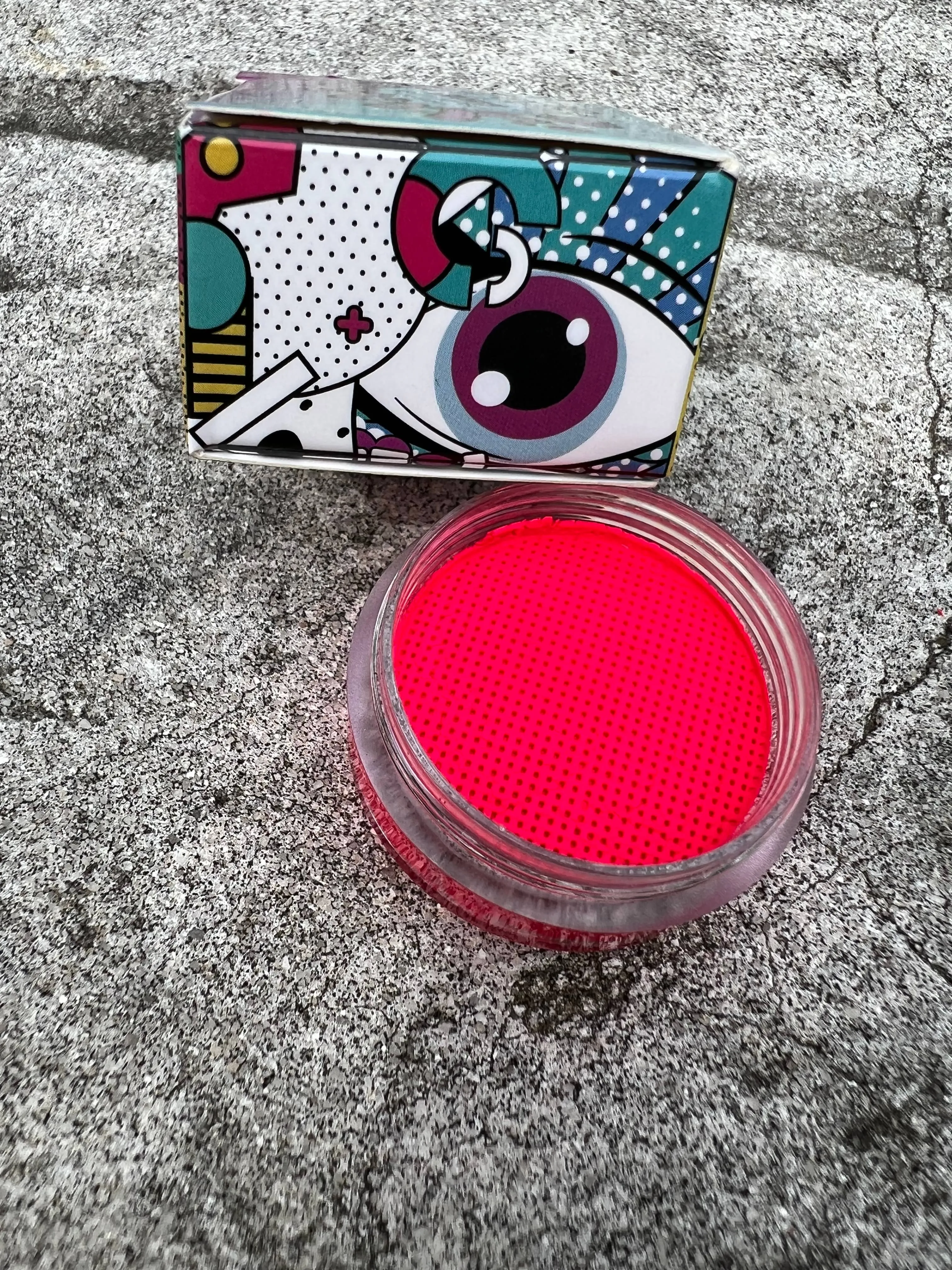 UV Pink Water Activated Liner